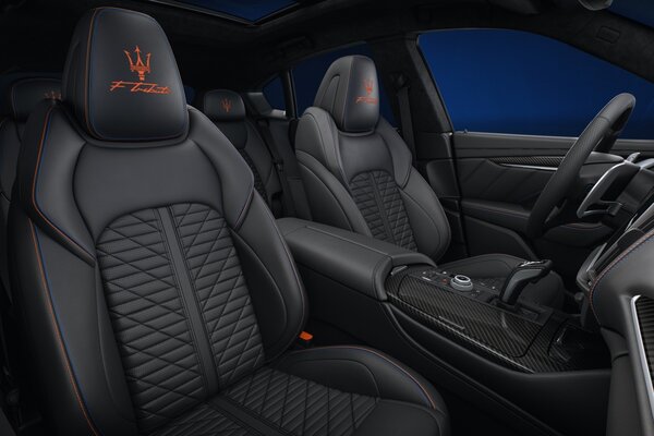 Small-20163-MaseratiLevante-FTributoSpecialEdition.jpg