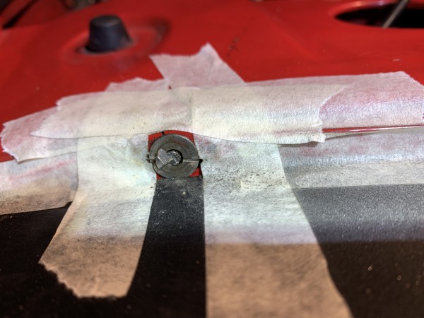 3AC244D9-F957-4463-86CA-DE2C1C37231F.jpeg (2.2 Mio) Consulté 6224 fois Du coup je vais tout percer pour coller un nilstop