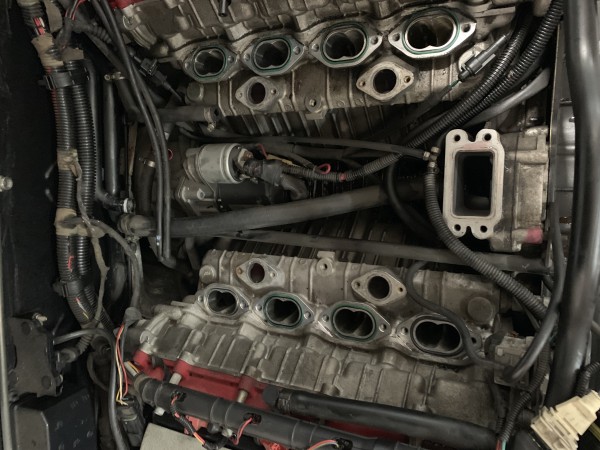 23A10260-63D0-45A7-AF8C-0E9A036279BB.jpeg (3.26 Mio) Consulté 2953 fois Pour éviter une gemeniade, je change le démarreur que j avais en spare et j attends des capteurs de cliquetis.