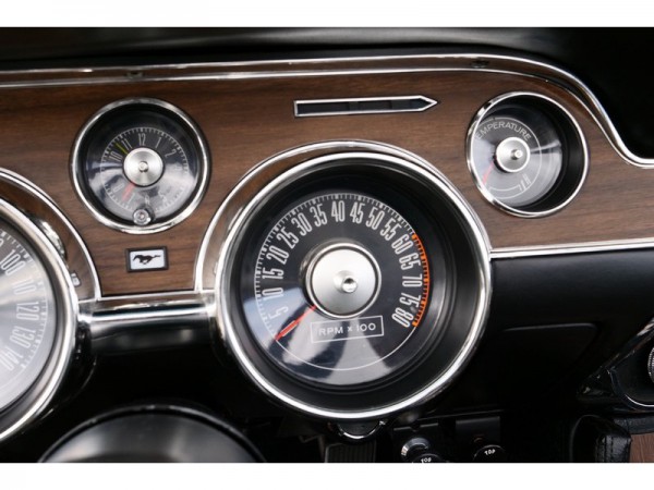 mustang-us.jpg