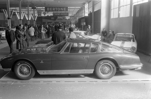 Moretti Maserati 3500 GT Coupe 1966.jpg