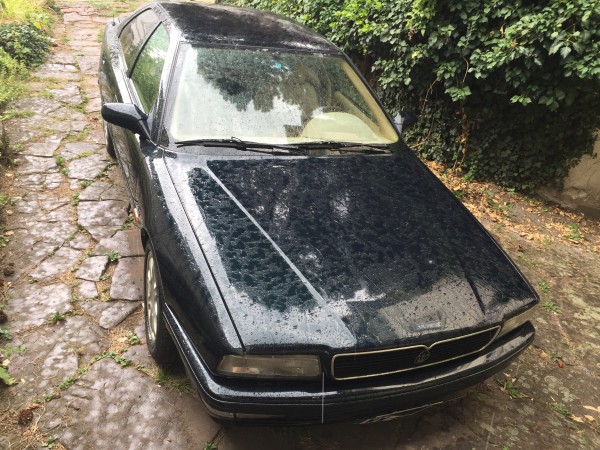 1299B992-73C1-455E-A6B1-EC72E5F2DE4D.jpeg (3.48 Mio) Consulté 8385 fois Elle n est pas bleue nuit. Elle verde laguna. Ce qui fait qu’on la voit le plus souvent bleue et parfois un peu vert...