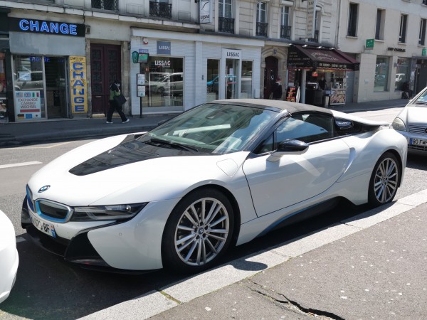 I8 AV.jpg