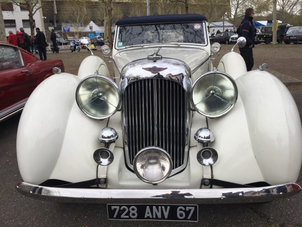 Lagonda un modèle de légèreté....