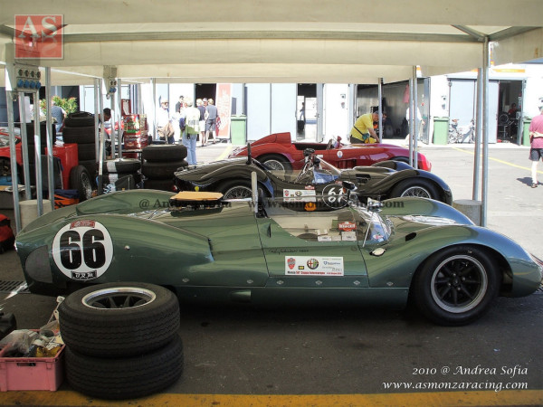 coppa-intereuropa-2010-cooper-maserati-t61-1964-08_orig.jpg