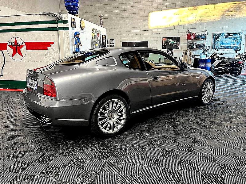 maserati2.jpg