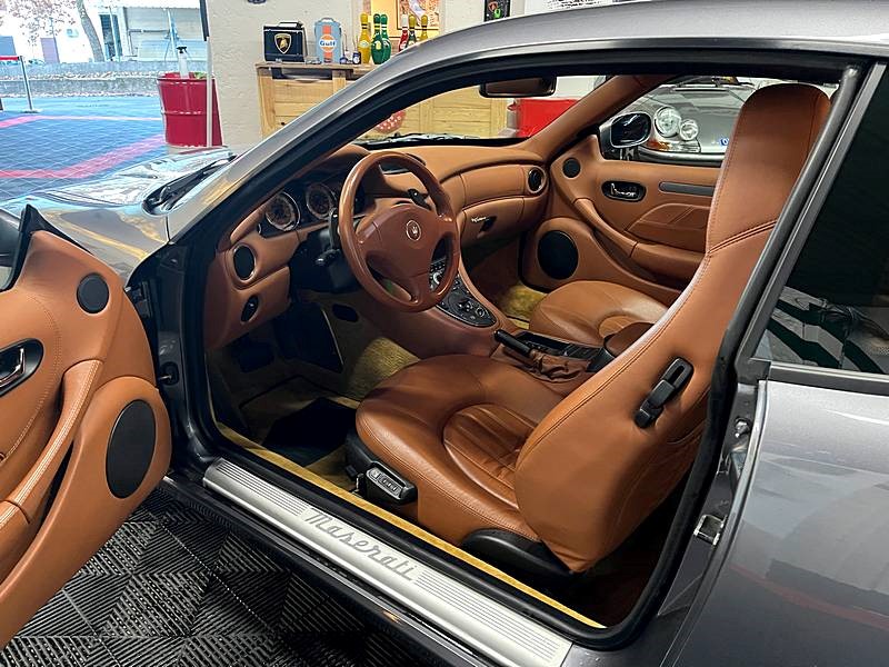 maserati5.jpg
