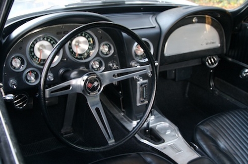 1963_Corvette_Interior.jpg