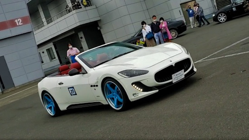 デモカー2.jpg