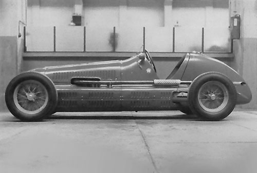 24-Maserati%204%20CL%201500%201939%20DSCN7046a[1].jpg
