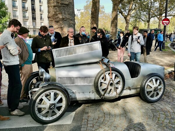 2Belle voiture - 1 sur 1.jpeg