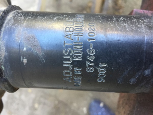 55F713CF-AB16-4AD6-90D4-3EE288D745C0.jpeg (2.11 Mio) Consulté 2005 fois Koni pilotable