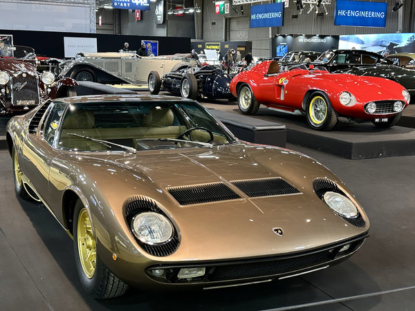 2302 RETROMOBILE - 1 sur 1.jpeg