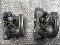 0DD9D10A-DBAE-4522-A3EA-EB19E38579D2.jpeg (1.5 Mio) Consulté 4267 fois Le système d ouverture des papillons est différent. Came pour celui d origine, et engrenages pour le nouveau